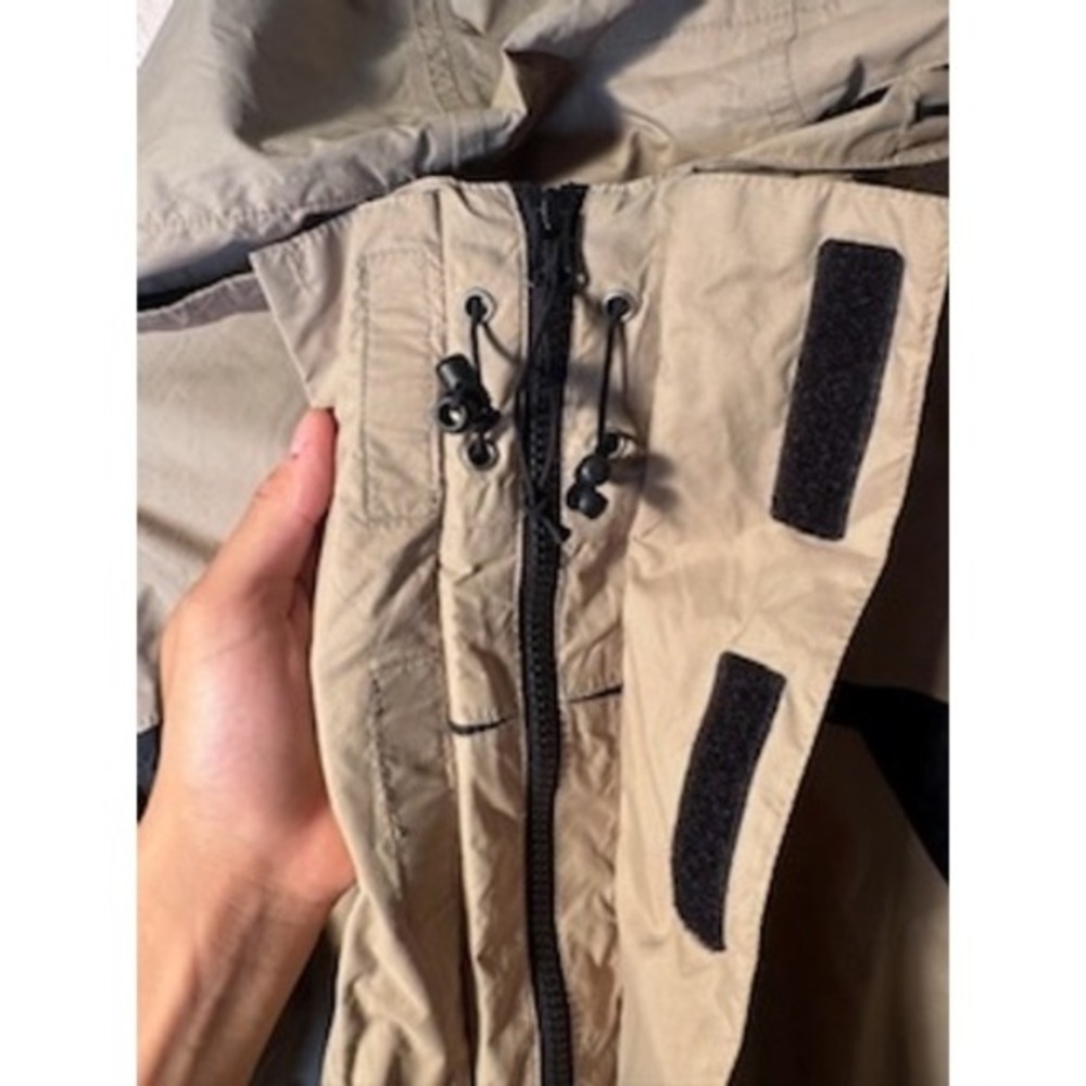 Guide Series Waterproof Packable Jacket Men's Bei… - image 3